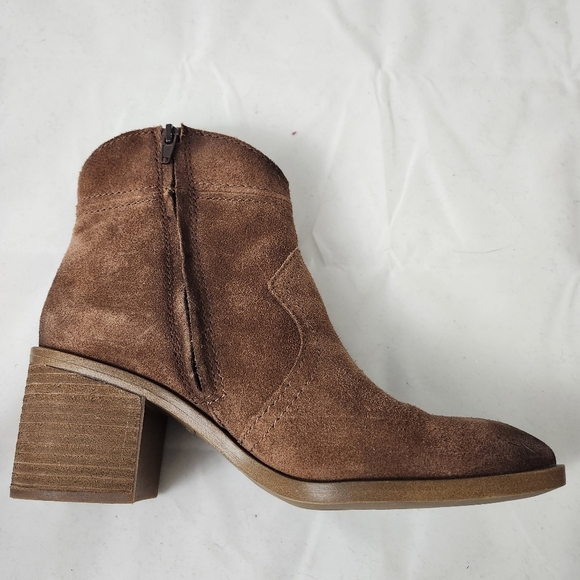 Zodiac Lennon Brown Western Suede Booties 9.5 New - Picture 10 of 14